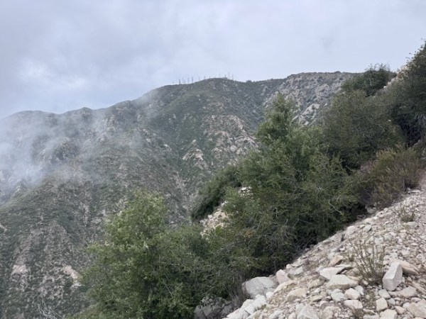 Hiking in the clouds to Mount&nbsp;Lukens